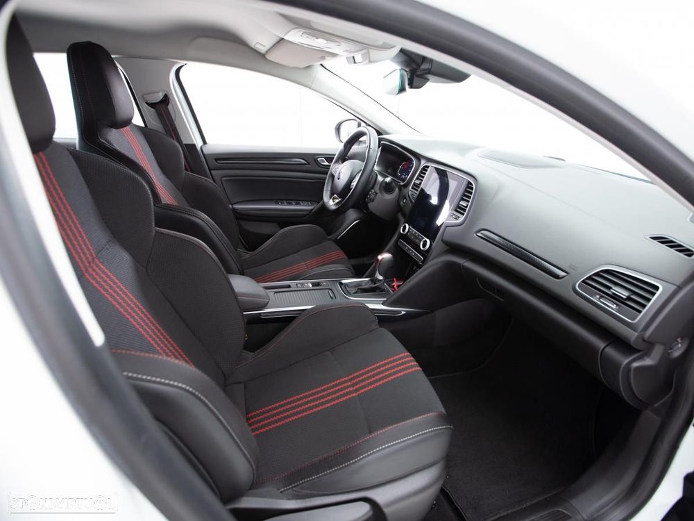 Renault Mégane Sport Tourer 1.5 Blue dCi R.S. Line EDC - 9
