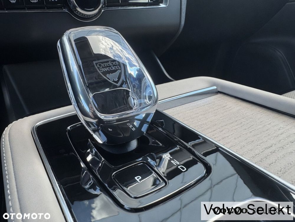 Volvo XC 90 - 24
