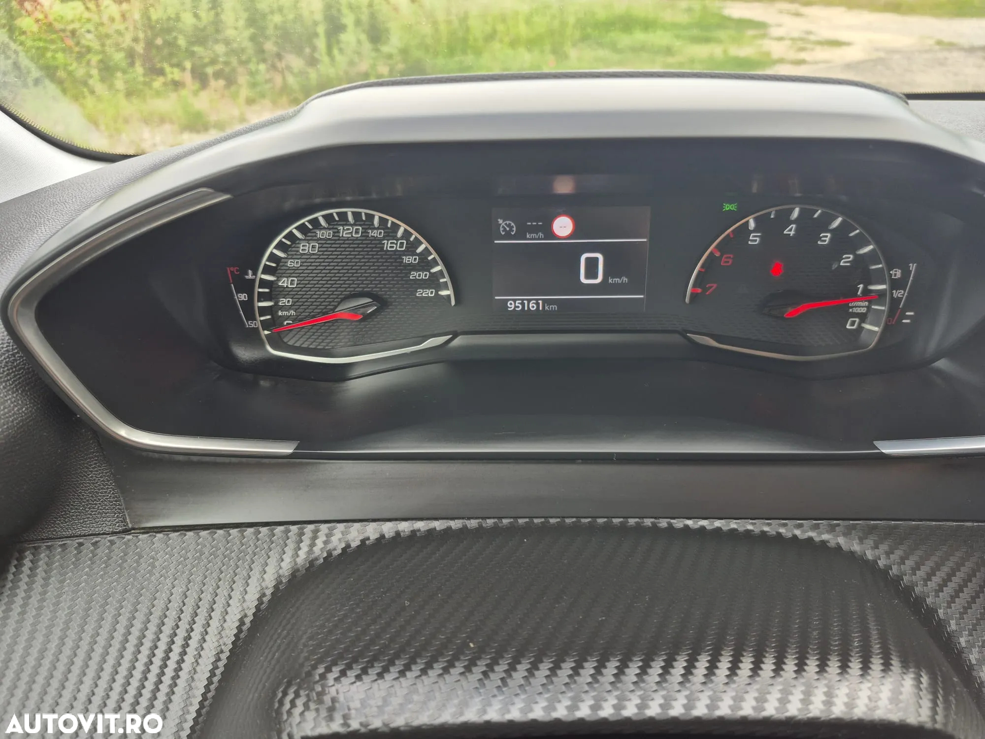 Peugeot 208 1.5 BlueHDi STT Allure Pack - 16