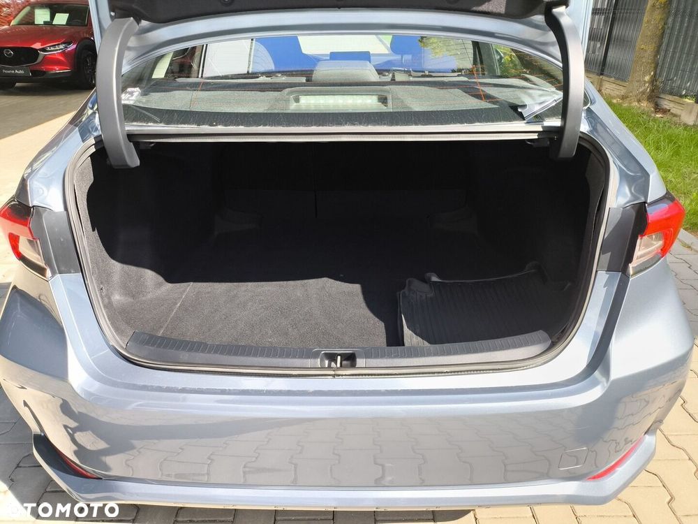 Toyota Corolla - 13