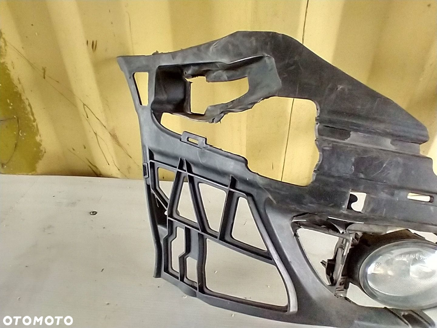 MERCEDES E-KLASA W211 LIFT ŚLIZG ZDERZAKA PRAWY PRZÓD HALOGEN A2118800603 - 6