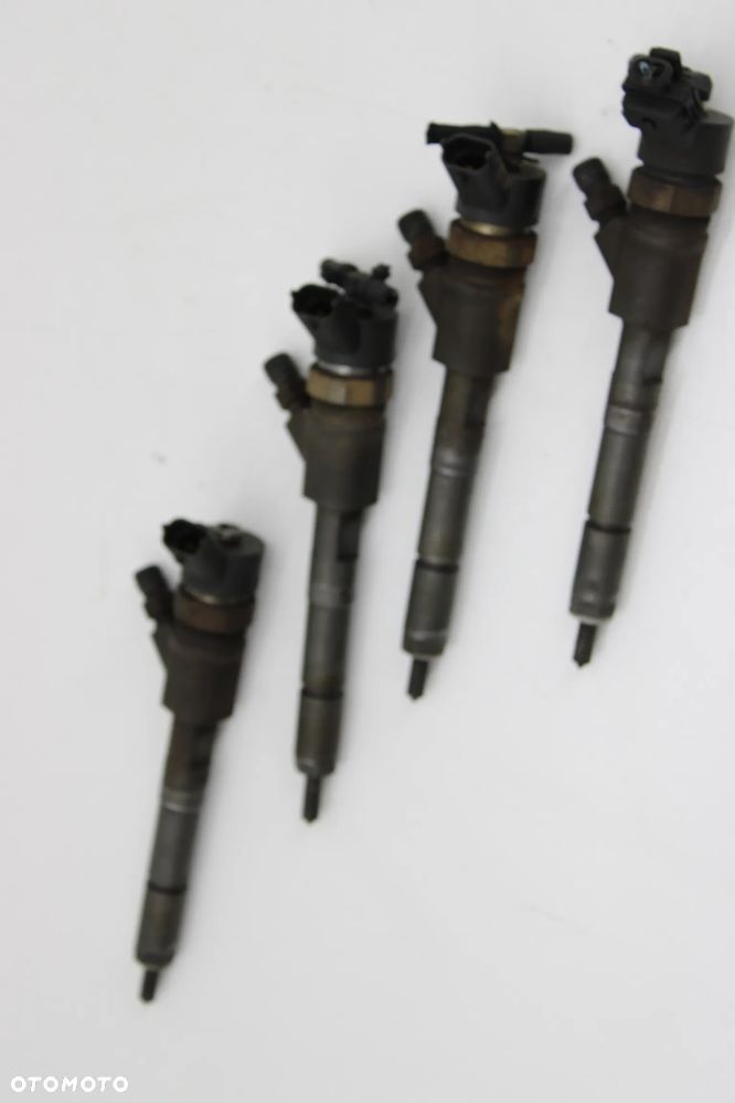 Toyota 1.4 D Wtrysk Wtryskiwacz  0445110 262 - 5