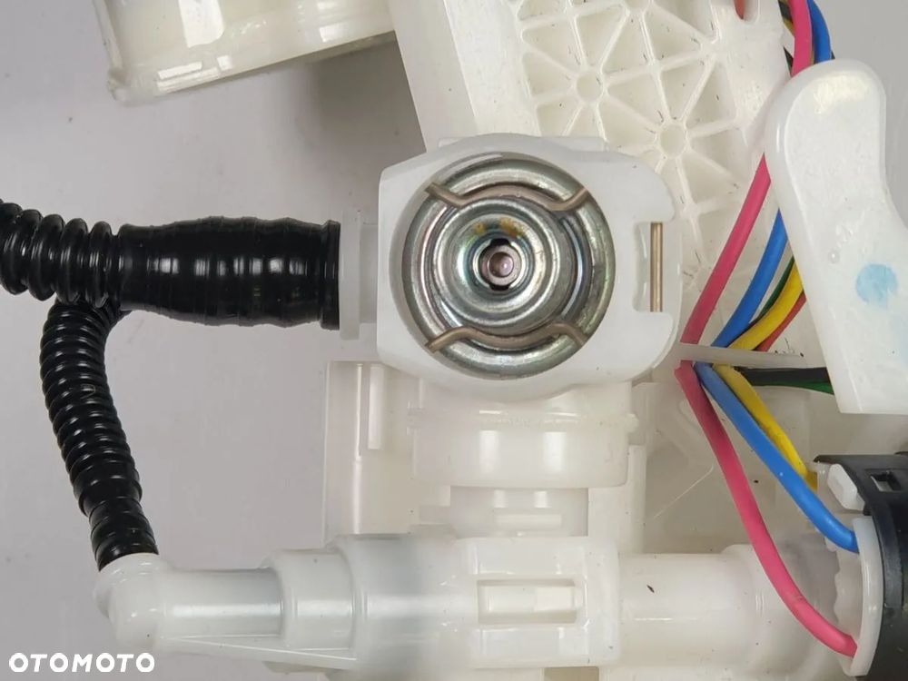 LEXUS ES 2.5h gen VII od 2018r Pompa Paliwa - 2