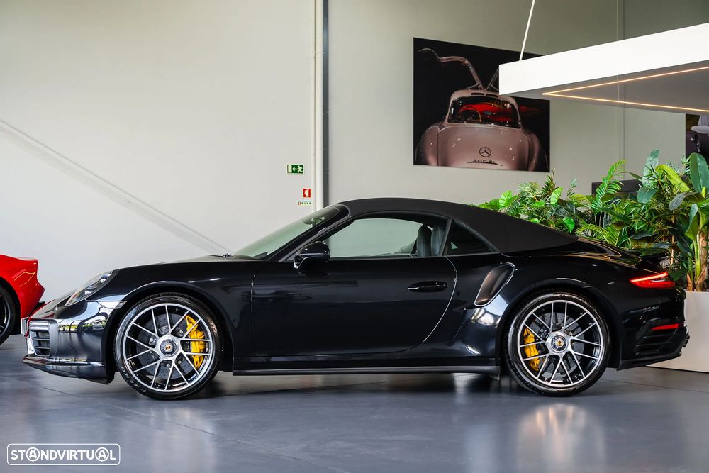 Porsche 911 (991) Turbo S Cabriolet - 8