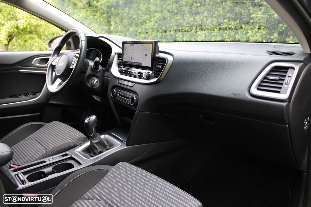 Kia XCeed 1.0 T-GDI Dynamic - 20