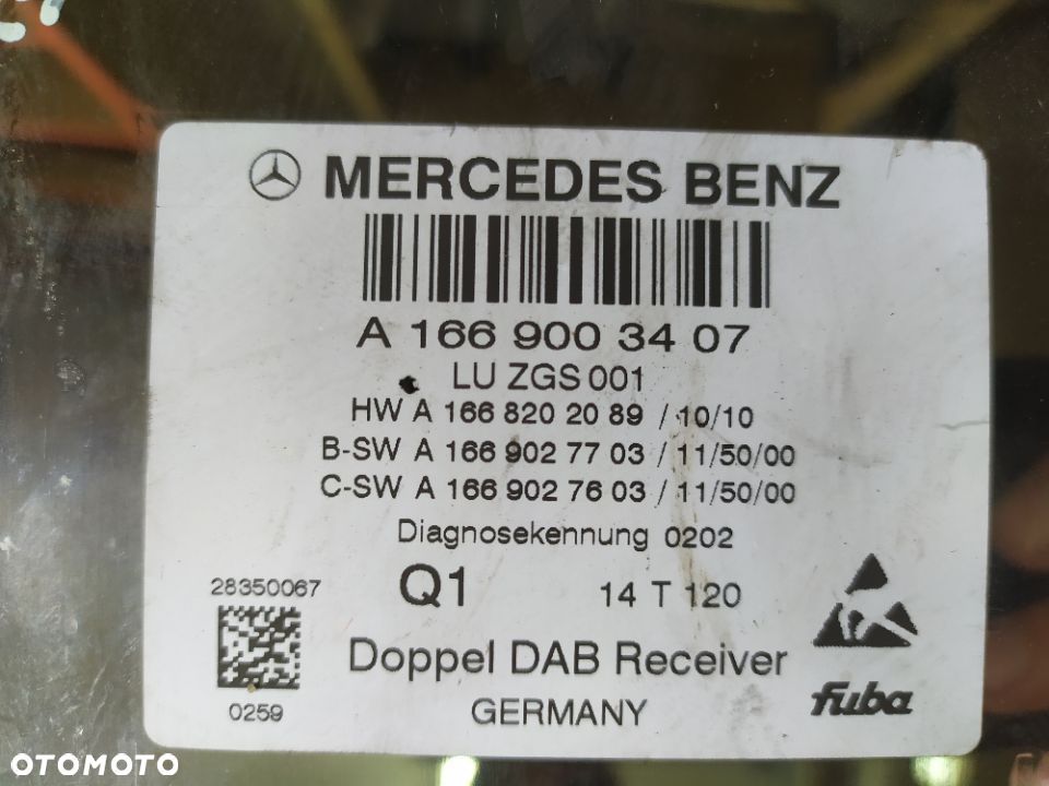 MERCEDES E 207 E 212 WZMACNIACZ TUNER RADIA DAB A 1669003407 - 2