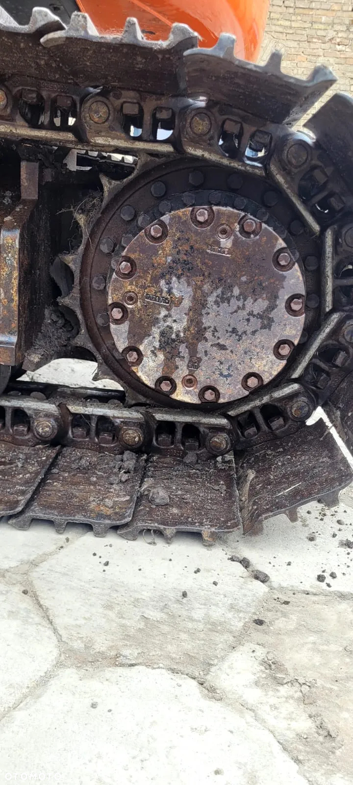 Hitachi ZX225 - 6
