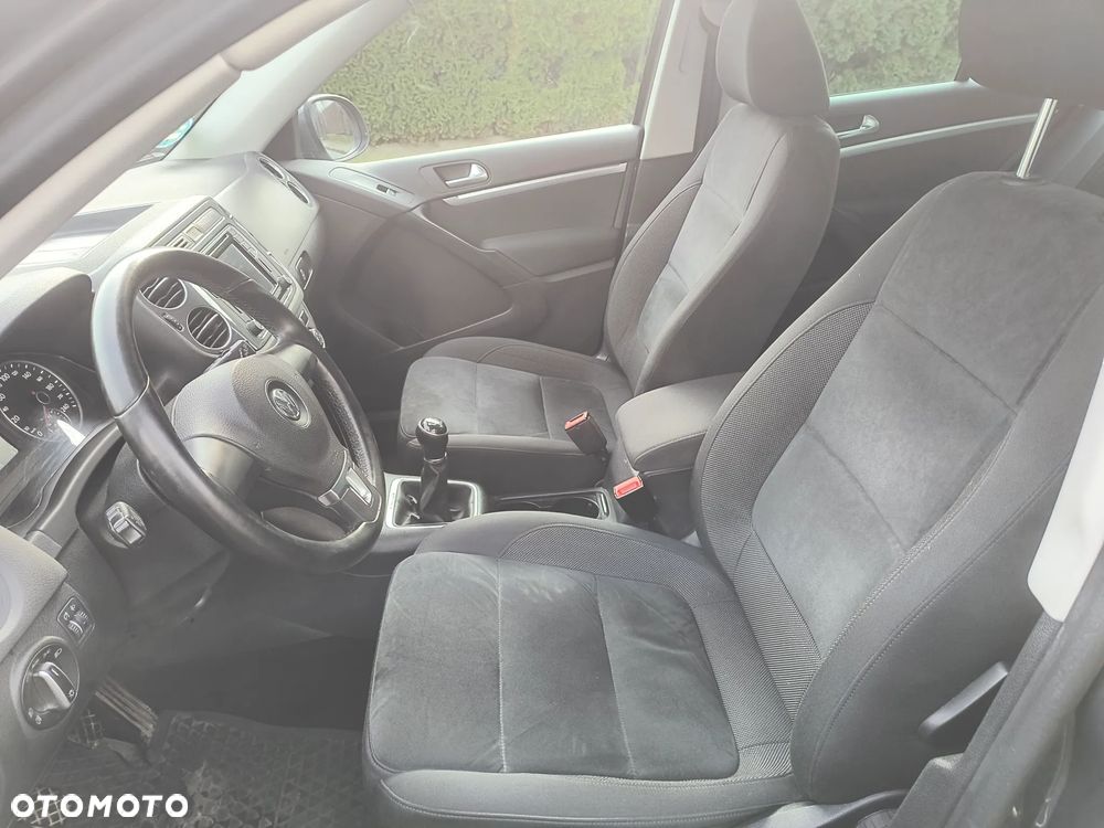 Volkswagen Tiguan - 18