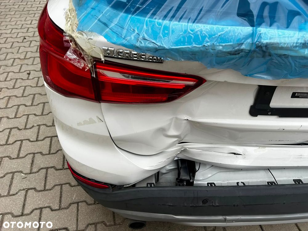 BMW X1 xDrive25i xLine - 13