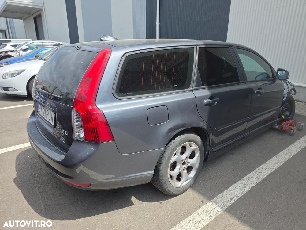 Volvo V50 D2 Kinetic - 3