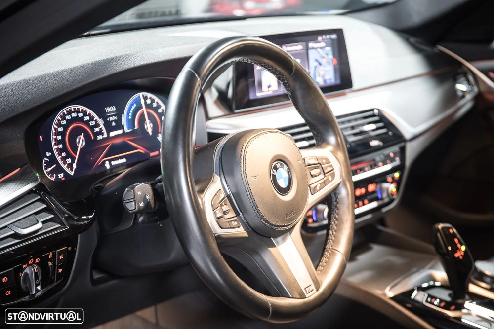 BMW 530 e iPerformance Pack M - 9