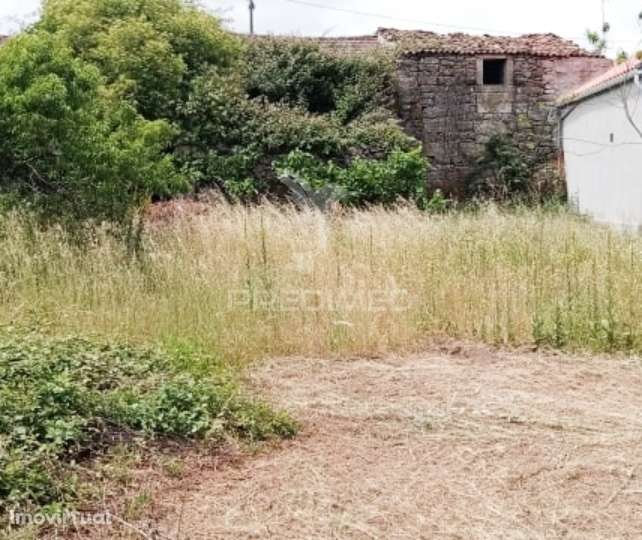 Casa em pedra para reconstrução em Murça / Vila Real - Grande imagem: 4/13