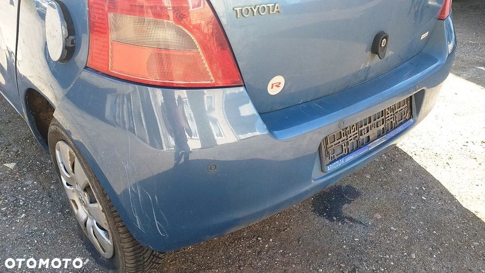 Zderzak tył Toyota Yaris II 5D 8T1 - 3