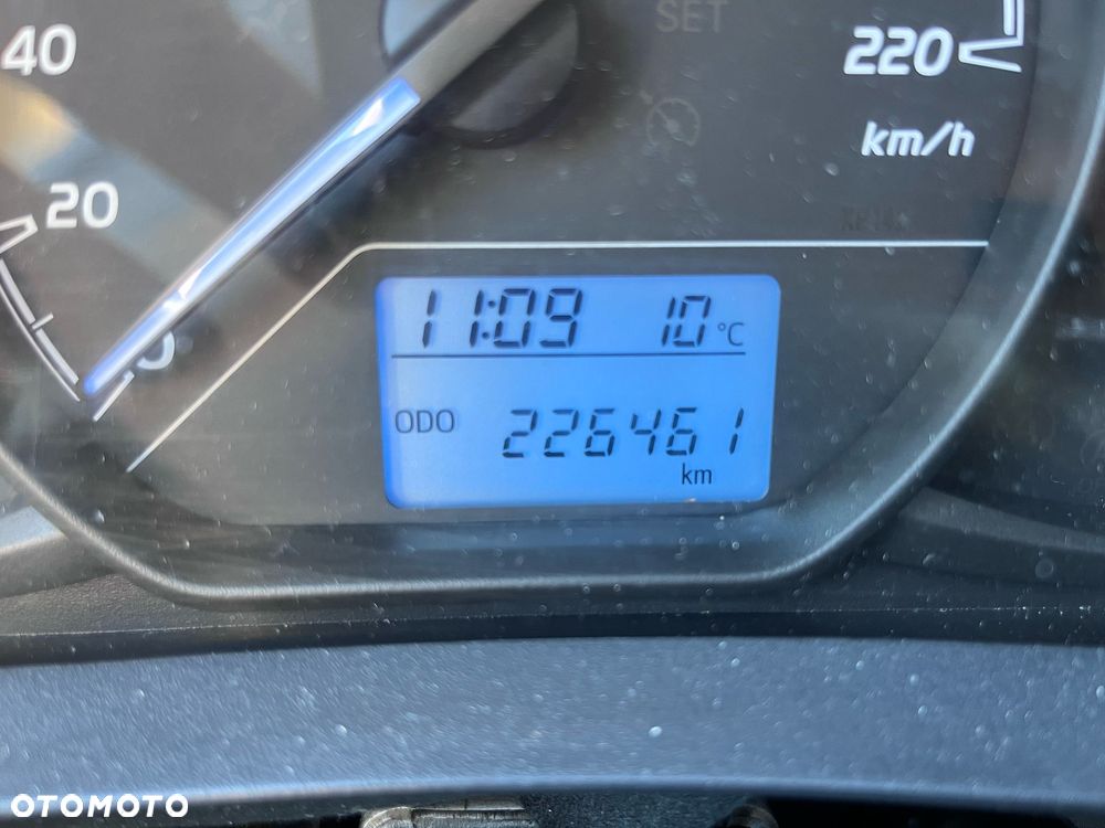 Toyota Yaris 1.0 Premium - 13