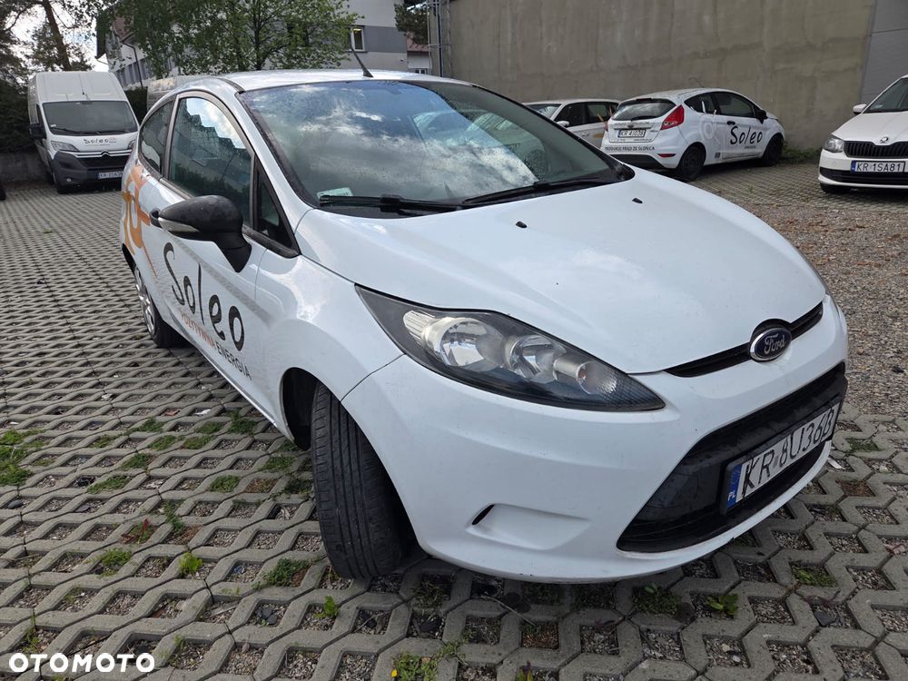 Ford Fiesta - 2