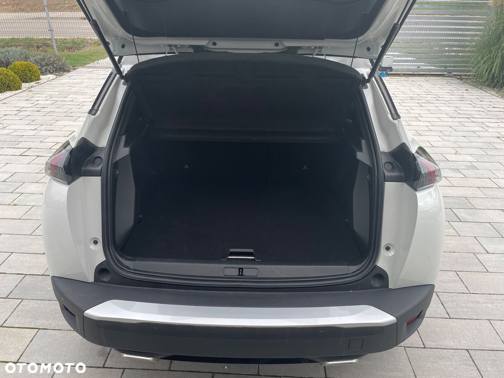 Peugeot 2008 1.2 PureTech Active Pack S&S EAT8 - 10
