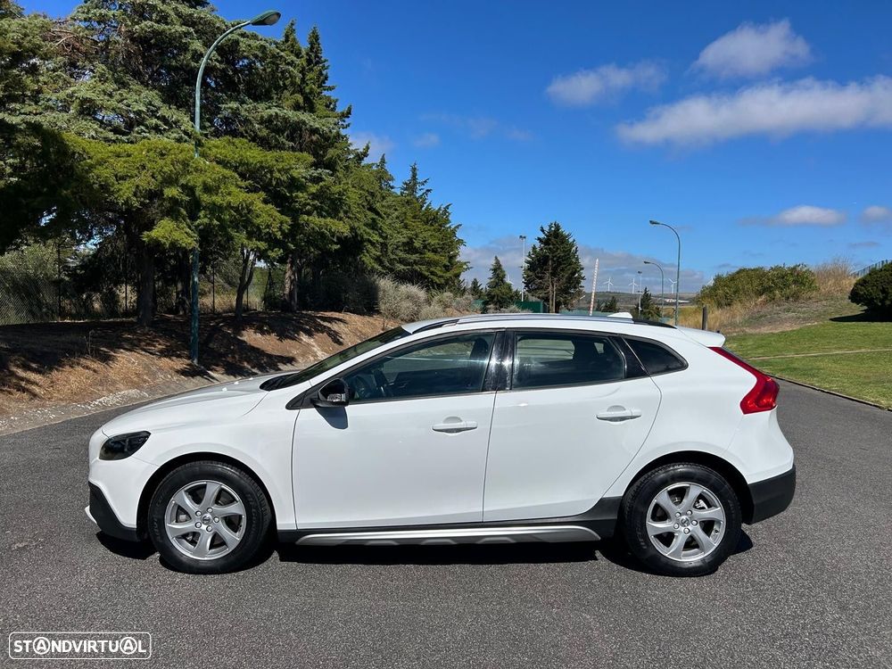 Volvo V40 Cross Country 2.0 D2 Summum - 4