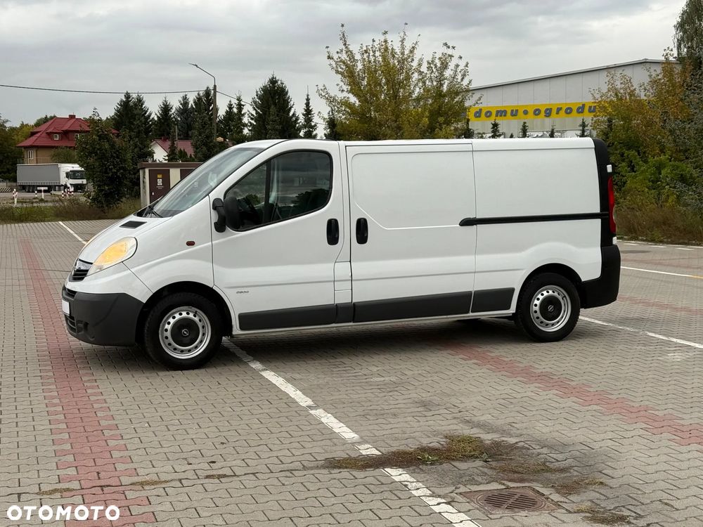 Opel VIVARO - 20