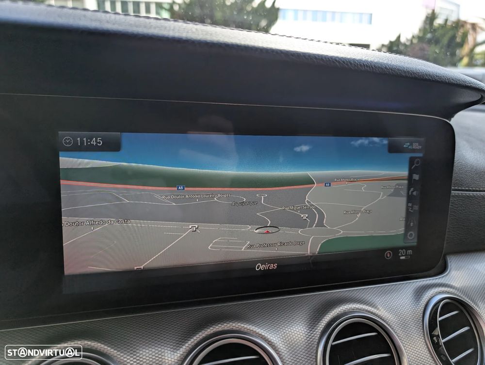 Mercedes-Benz E 300 d AMG - 21