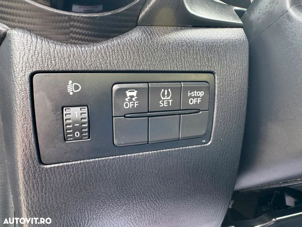 Mazda 2 - 17