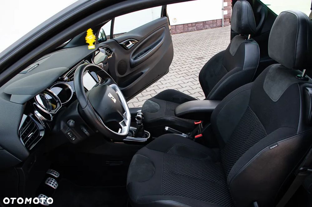 Citroën DS3 1.2 VTi Chic - 25