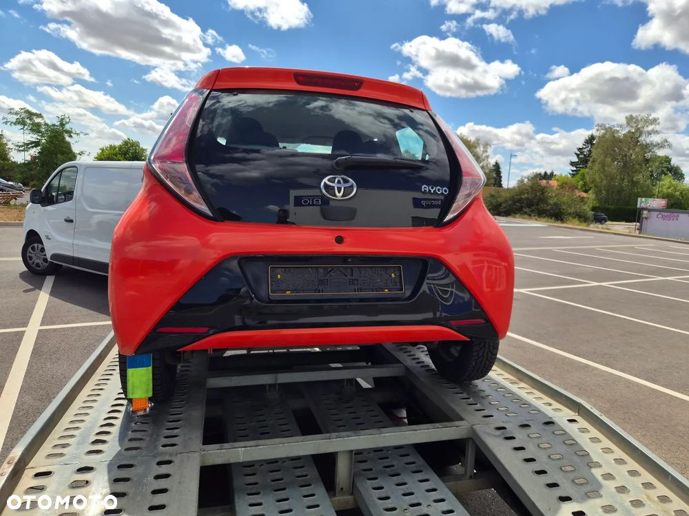 Toyota Aygo x - 4