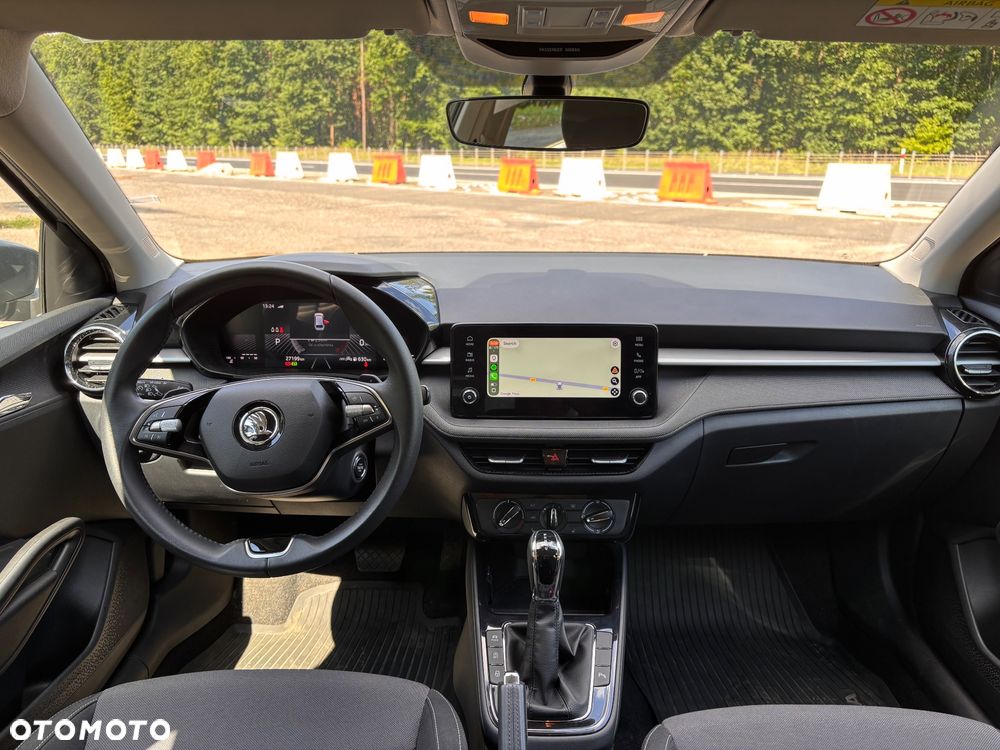 Skoda Fabia 1.0 TSI Selection DSG - 8