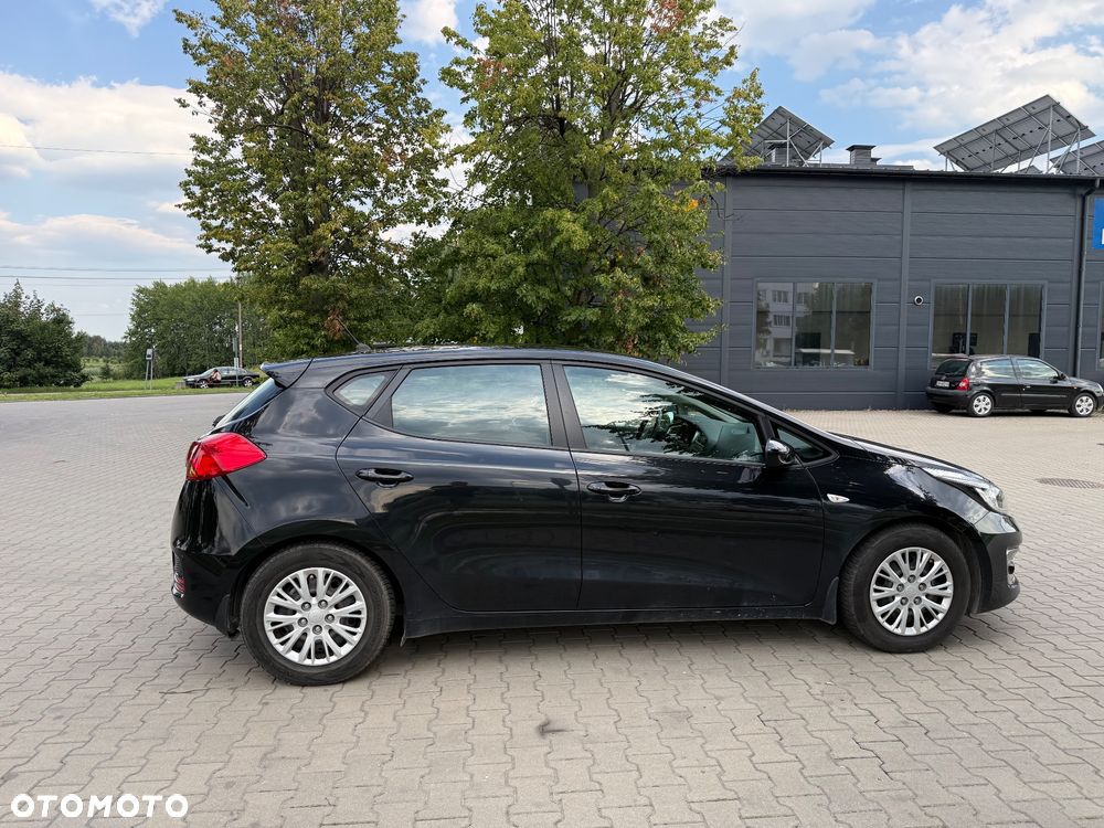 Kia Ceed 1.6 CRDi M - 8