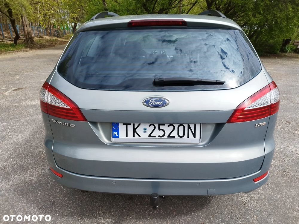 Ford Mondeo 2.0 TDCi Titanium - 8