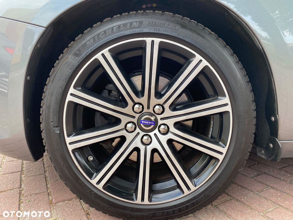 Volvo V60 D3 Drive-E Kinetic - 12
