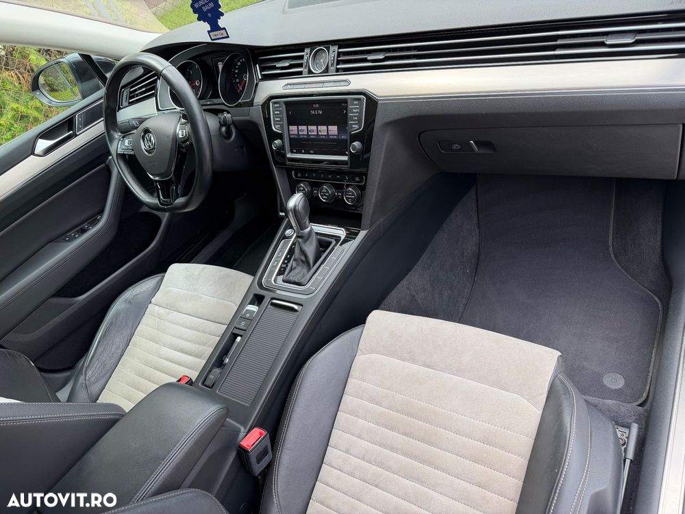 Volkswagen Passat 2.0 TDI SCR DSG Highline - 13