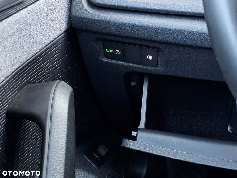 Skoda Octavia 1.5 TSI Selection - 12