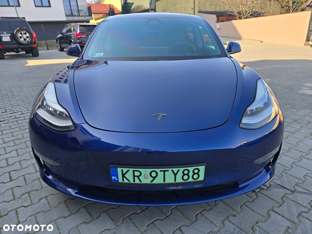 Tesla Model 3 - 11