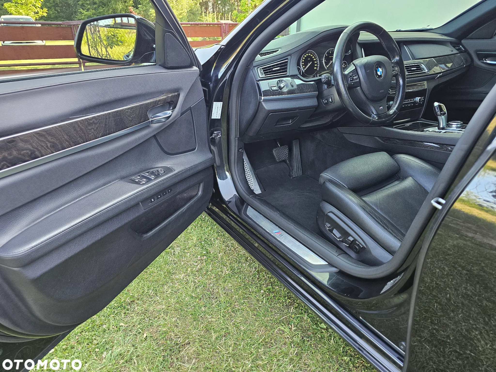 BMW Seria 7 740d xDrive - 9