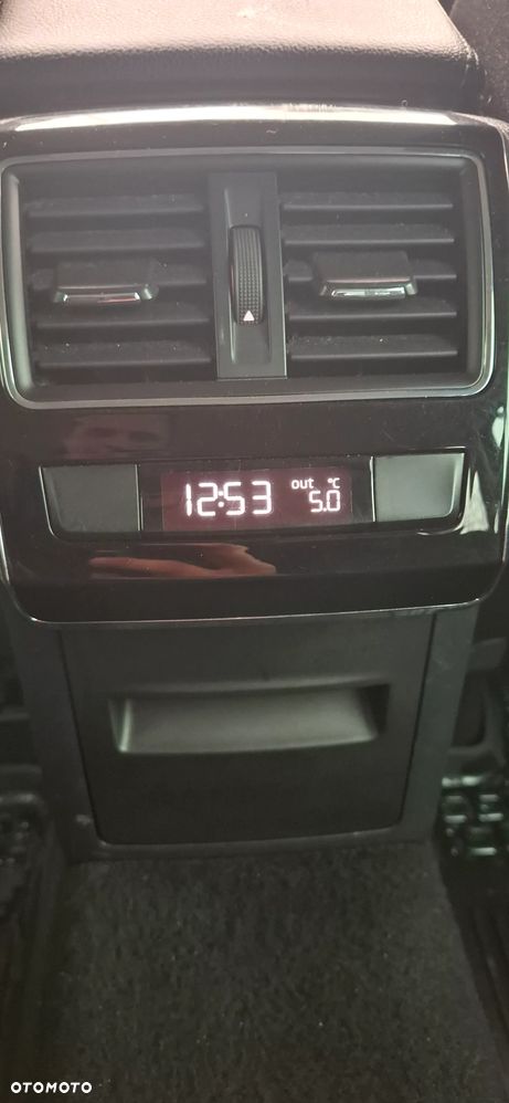 Skoda Superb 2.0 TDI Active DSG - 18