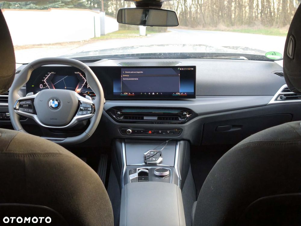 BMW Seria 3 318d Advantage - 24