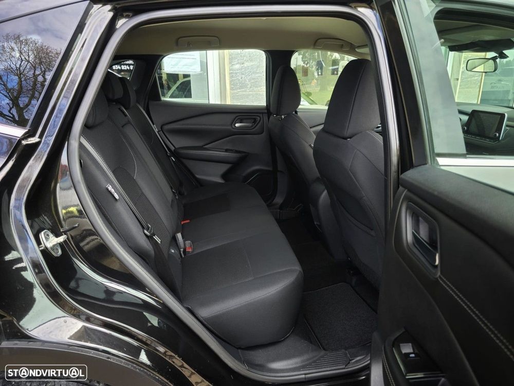 Nissan Qashqai 1.3 DIG-T Acenta - 8