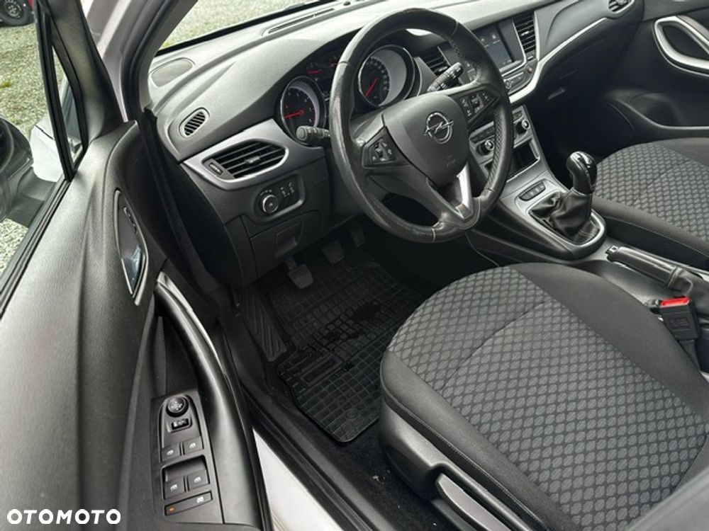 Opel Astra V 1.2 T Edition S&S - 13