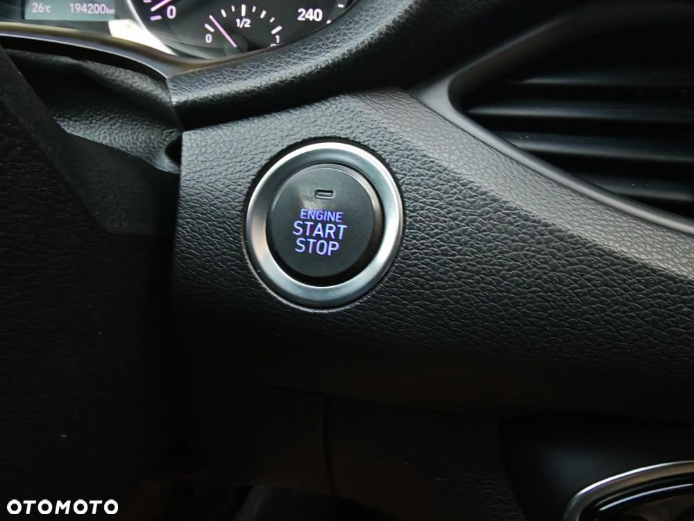 Hyundai i30 blue Kombi 1.6 CRDi Premium - 35