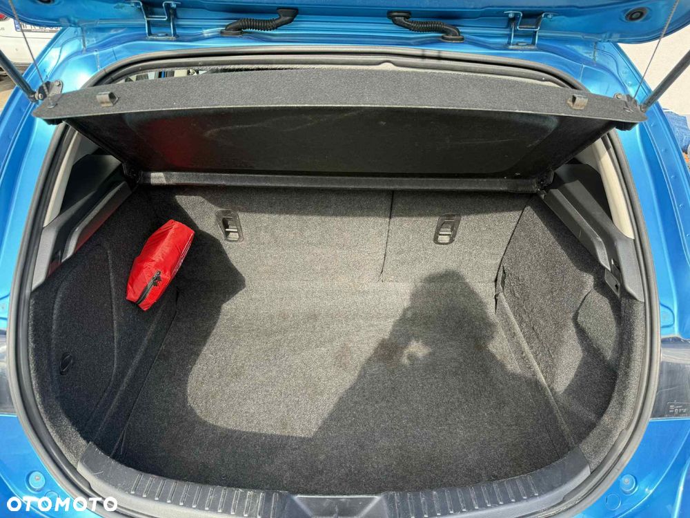 Mazda 3 - 8