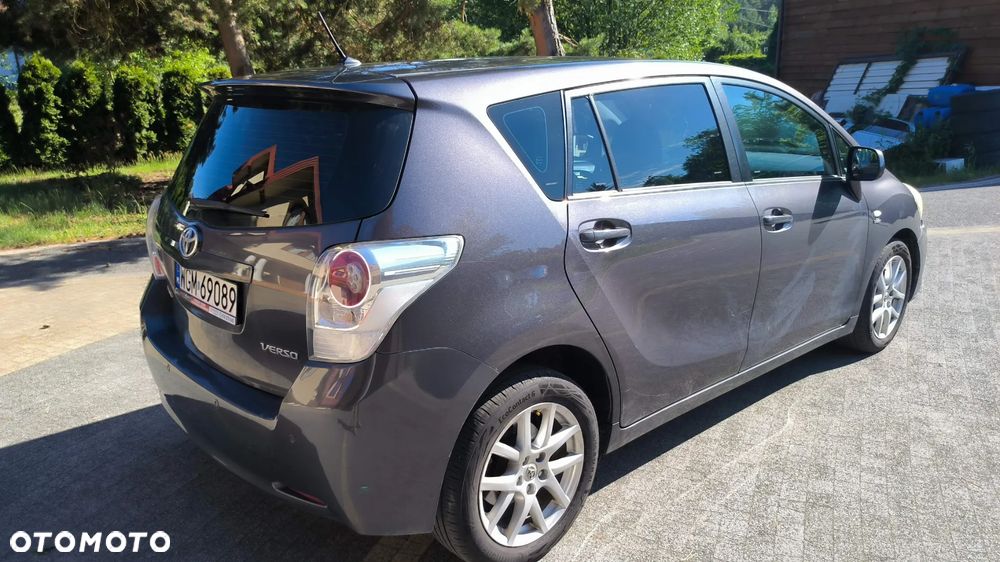 Toyota Verso 2.2 D-CAT Sol 7os - 14