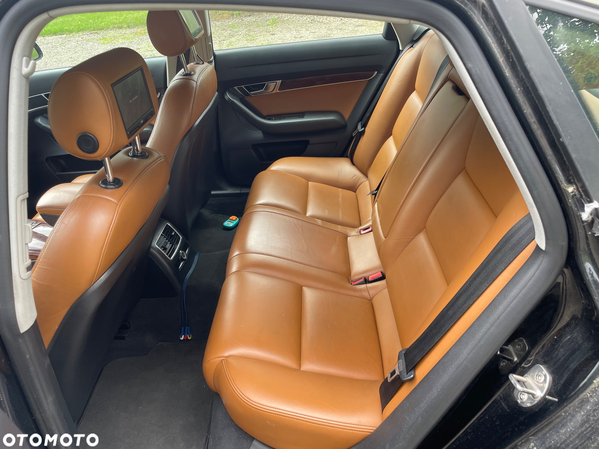 Audi A6 2.4 Multitronic - 12