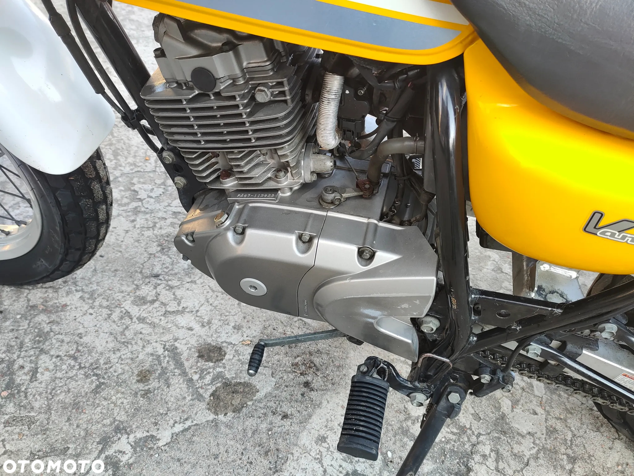 Suzuki RV - 15