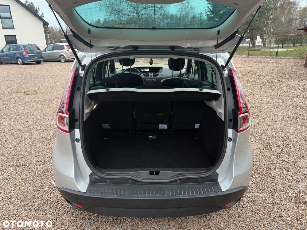 Renault Scenic 1.6 16V 110 Dynamique - 5