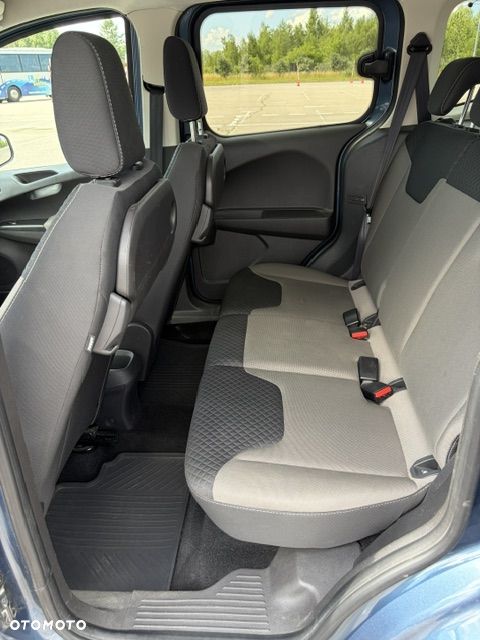 Ford Tourneo Courier 1.5 TDCi Titanium - 6