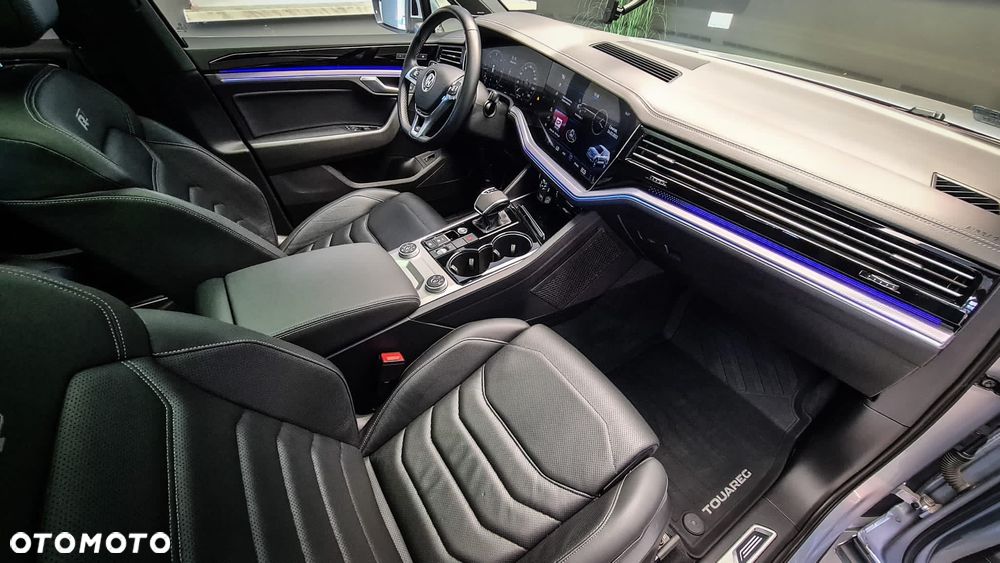 Volkswagen Touareg 3.0 V6 TDI SCR 4Mot R-Line - 11
