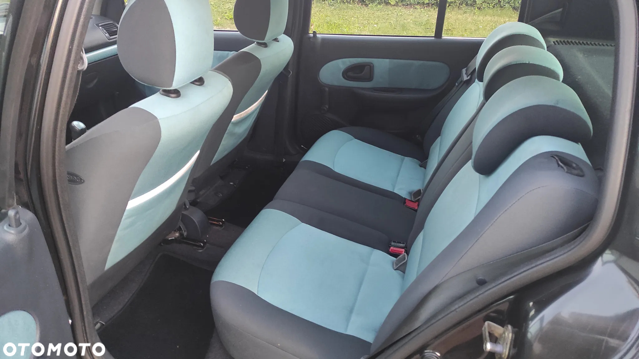 Renault Clio - 7