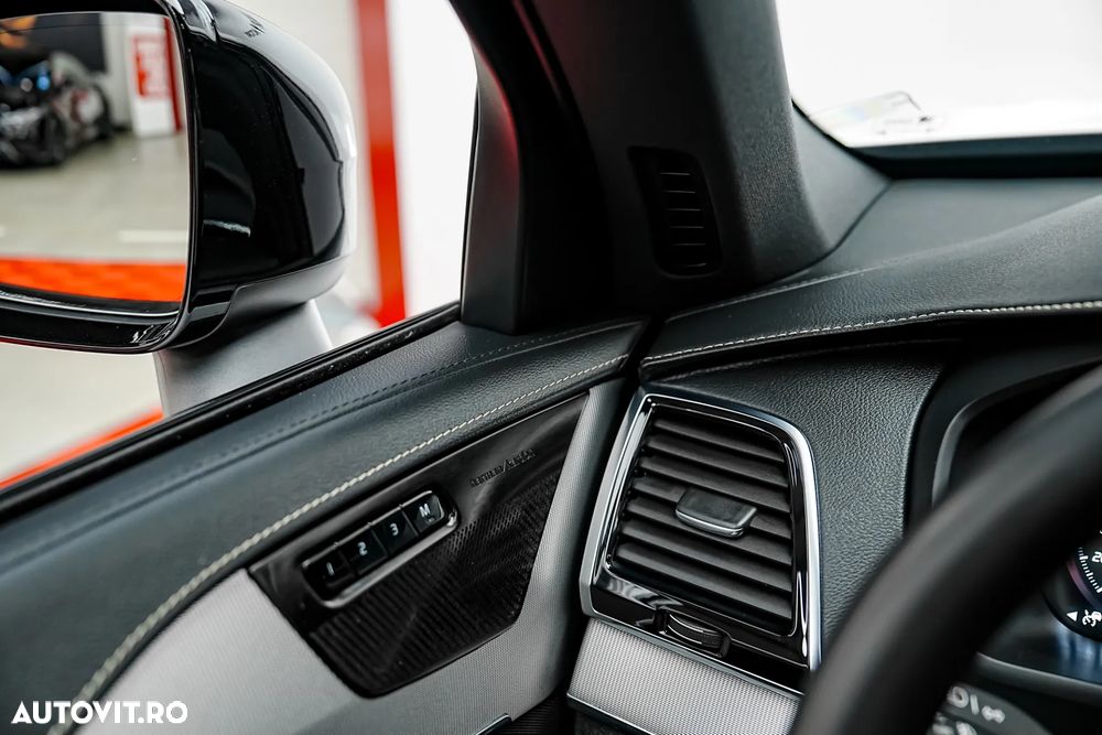 Volvo XC 90 B5 D AWD Geartronic RDesign - 41