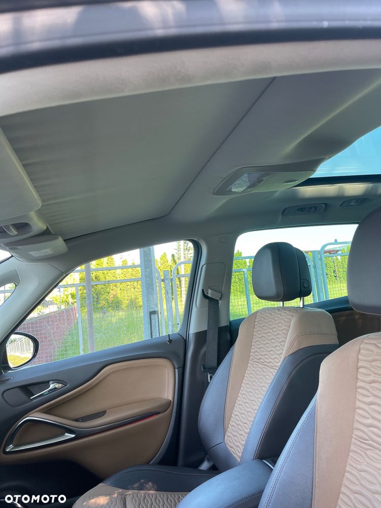 Opel Zafira - 20