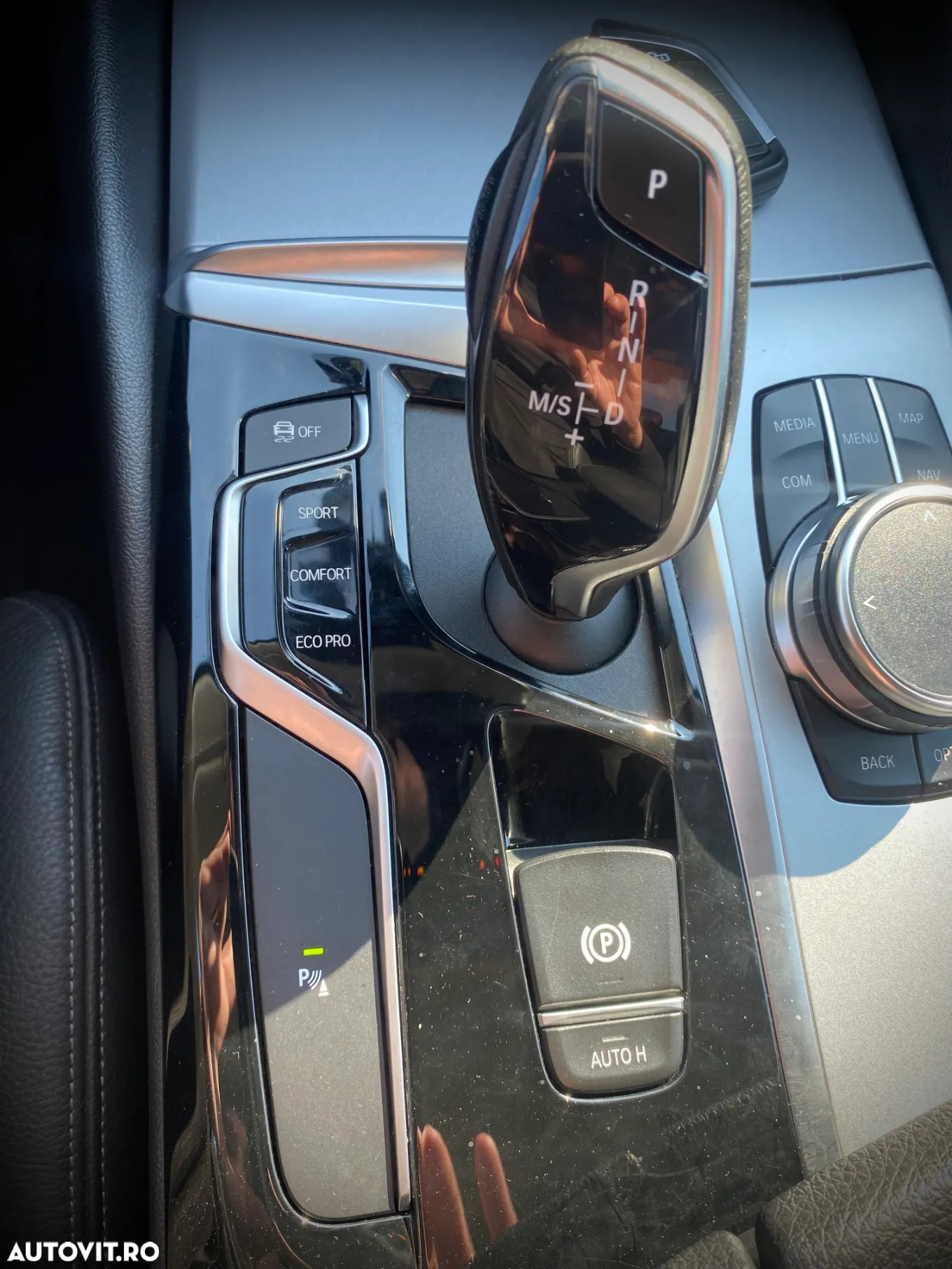 BMW Seria 5 518d AT MHEV - 17